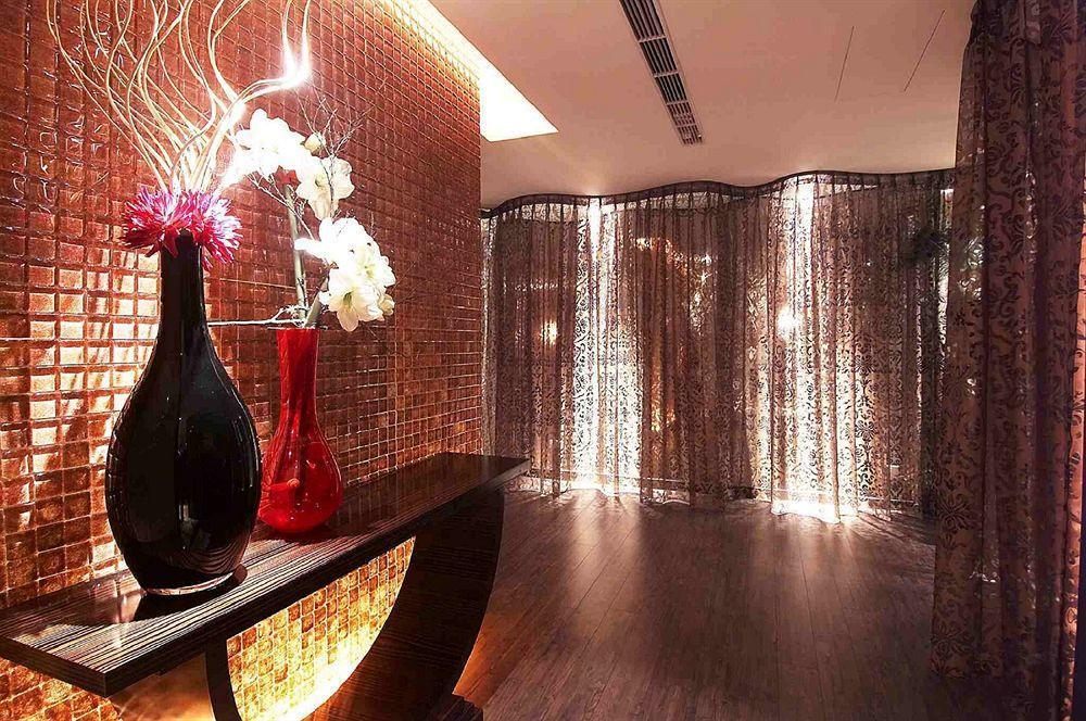 Li Hsin Motel Taichung Exterior photo