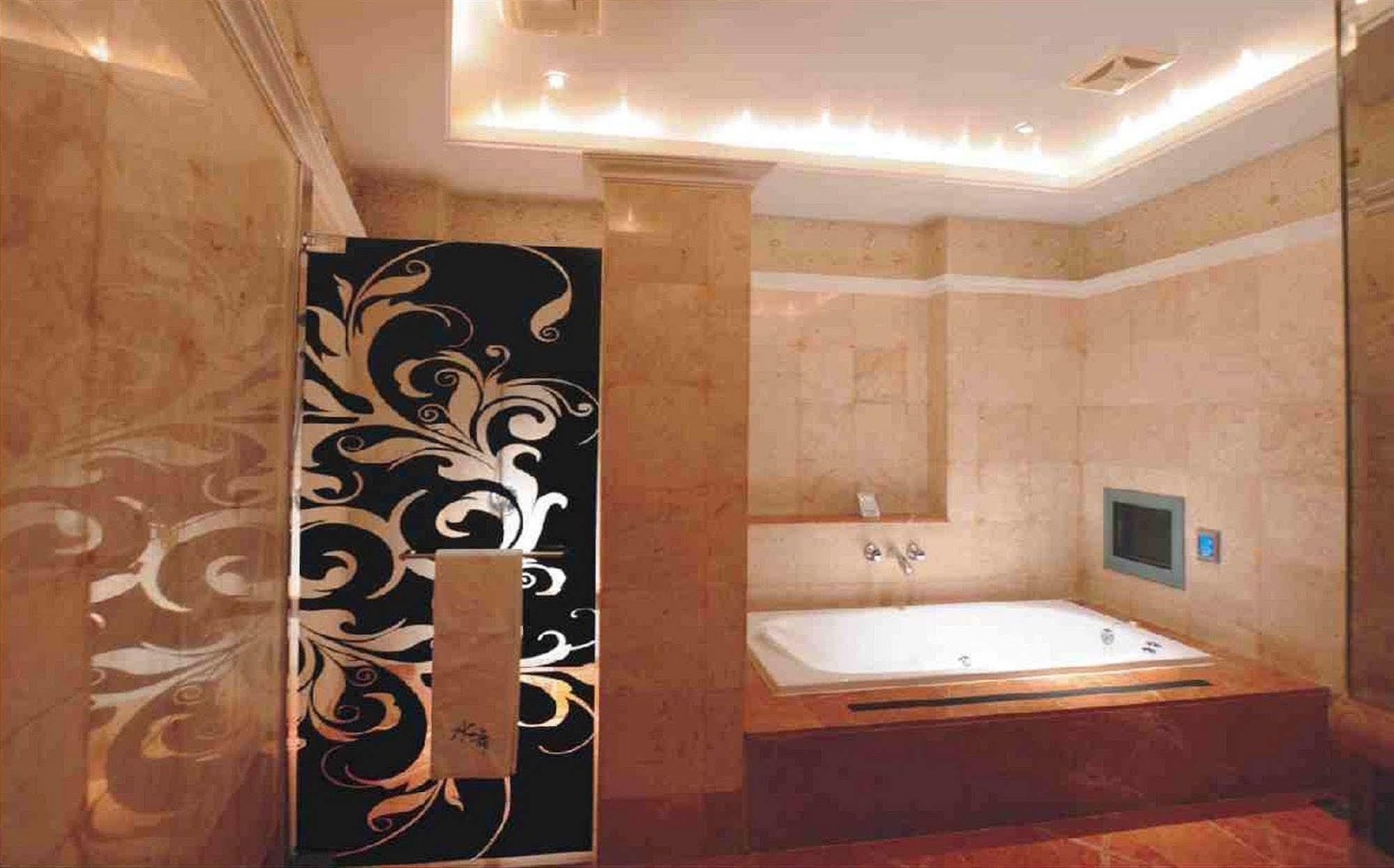 Li Hsin Motel Taichung Exterior photo